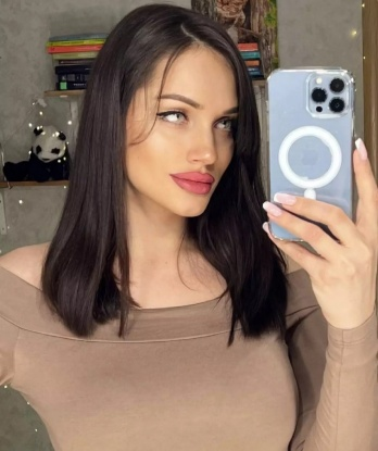 Я знаю, как угодить тебе и подарить незабываемый опыт.
🔥 Позволь мне погрузить тебя в океан страсти и эмоций. Я могу предложить тебе горячие эротические массажи, страстный орал и классический секс в различных позах. 🌹
🌟 Фото тебе помогут увидеть всю мою красоту и сексуальность. Уверяю тебя, наши встречи будут полны радости и удовольствия.
✨ Живу в Москве и готова встретиться с тобой прямо здесь, в столице страсти и возможностей. 💋
🔥 Оставь все заботы и волнения на кого-то другого, а займись собой. Я гарантирую тебе полное удовлетворение и незабываемое время в моей компании. Не упускай возможности испытать все, что я могу предложить. 😍
💫 Доверься мне, и ты поймешь, что страсть и наслаждение - это не просто слова, а настоящая реальность. Позволь себе окунуться в мир потрясающих эмоций со мной, и я воплотю в жизнь все твои фантазии. 💫 Оля